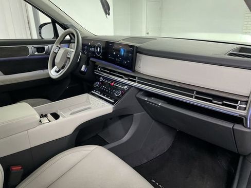 Used 2025 Hyundai Santa Fe Calligraphy AWD/4WD image 30