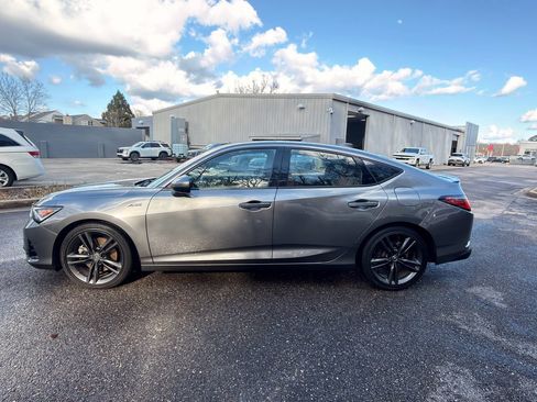 Used 2024 Acura Integra A-Spec image 6