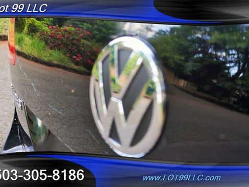 Used 2013 Volkswagen Touareg Executive AWD/4WD image 36