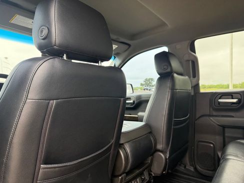 Used 2021 Chevrolet Silverado 1500 LT w/ Texas Edition Plus RWD image 19