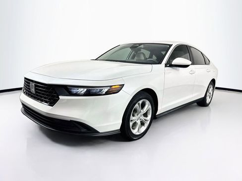 Used 2024 Honda Accord LX image 3