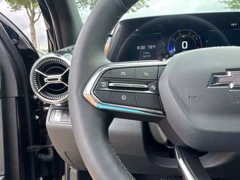 New 2026 Chevrolet Equinox ACTIV FWD image 25