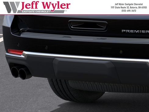 New 2026 Chevrolet Suburban Premier w/ Sun And Tow Package AWD/4WD image 15