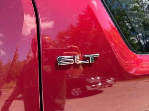 Used 2017 GMC Terrain SLT w/ Open Road Package AWD/4WD image 10