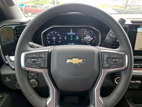 New 2026 Chevrolet Silverado 2500 ZR2 w/ LPO, Dark Essentials Package AWD/4WD image 14