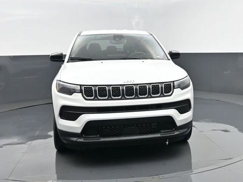 Used 2023 Jeep Compass Sport AWD/4WD image 21