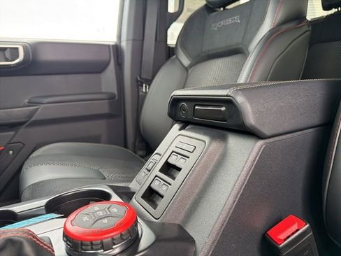 New 2025 Ford Bronco Raptor image 17