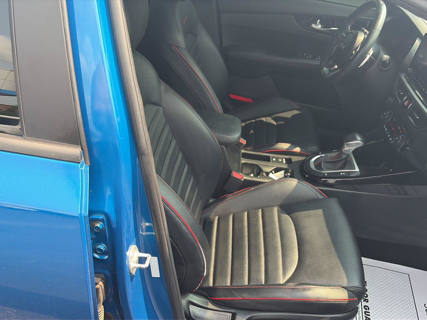 Used 2023 Kia Forte GT w/ GT2 Package FWD image 19