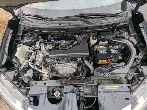 Used 2018 Nissan Rogue SL image 20