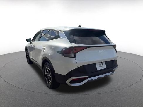 Used 2025 Kia Sportage LX image 11