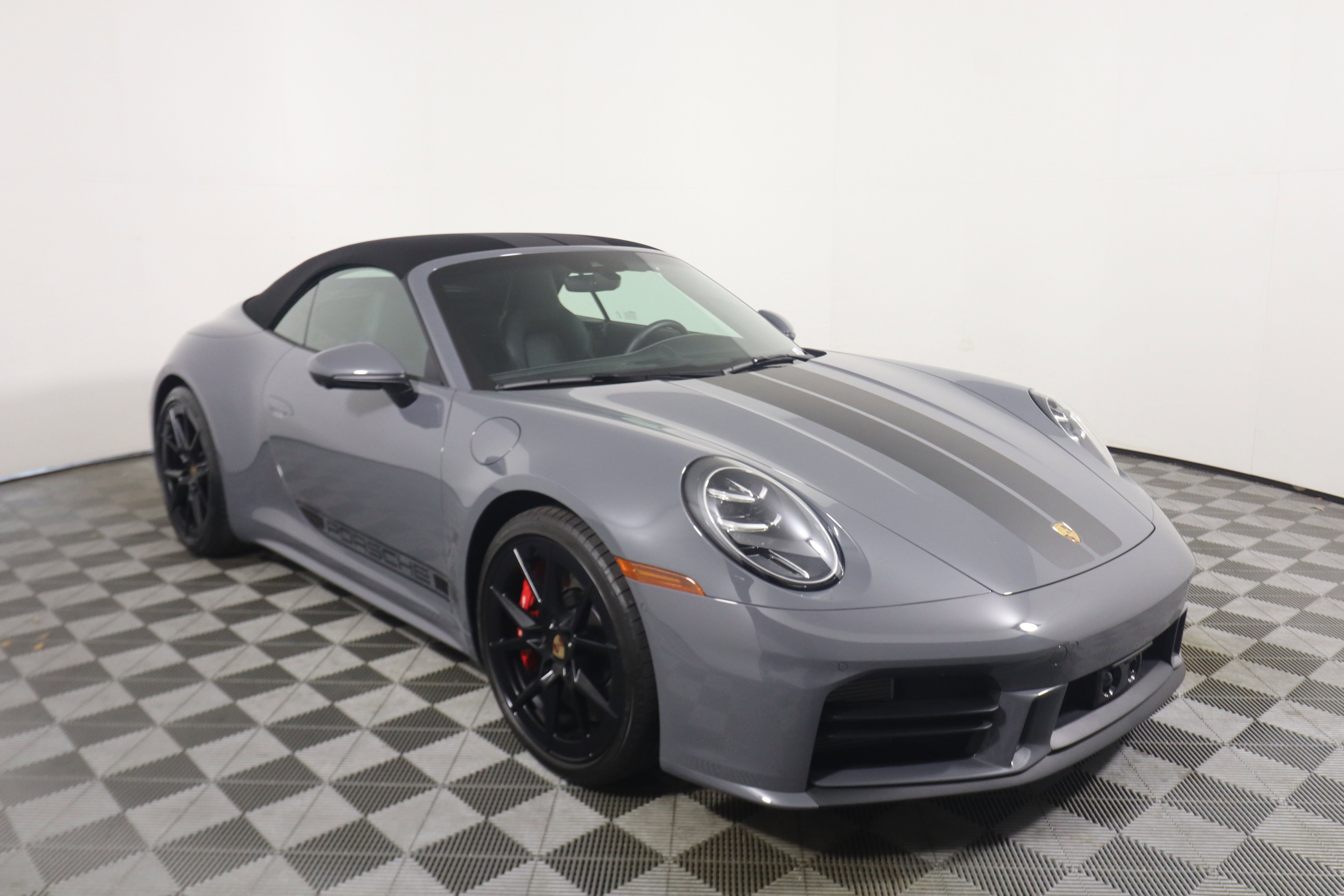 Certified 2026 Porsche 911 Carrera S RWD image 9
