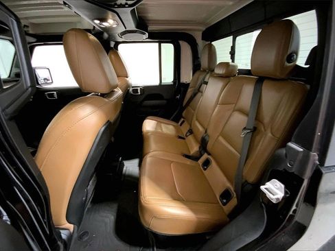 Used 2020 Jeep Gladiator Rubicon image 24