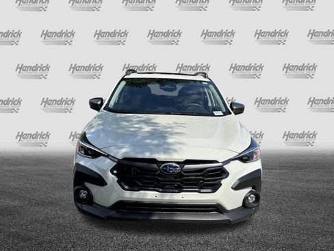 Used 2025 Subaru Crosstrek 2.5i Premium AWD/4WD image 3