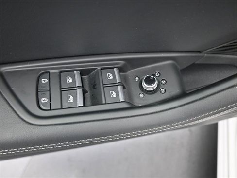 Used 2023 Audi A4 2.0T Premium Plus image 13