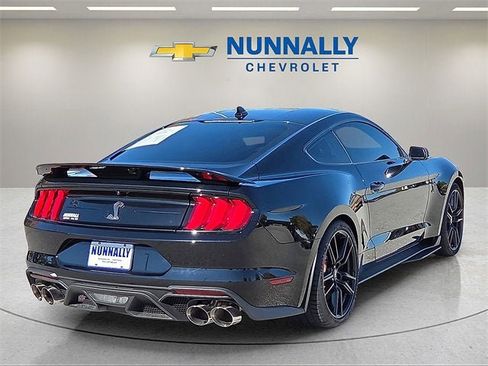Used 2020 Ford Mustang Shelby GT500 w/ Technology Package image 5