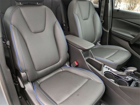 Used 2025 Buick Encore GX Sport Touring w/ Experience Buick Package image 27