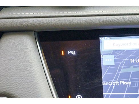 Certified 2021 Cadillac XT5 Premium Luxury image 50