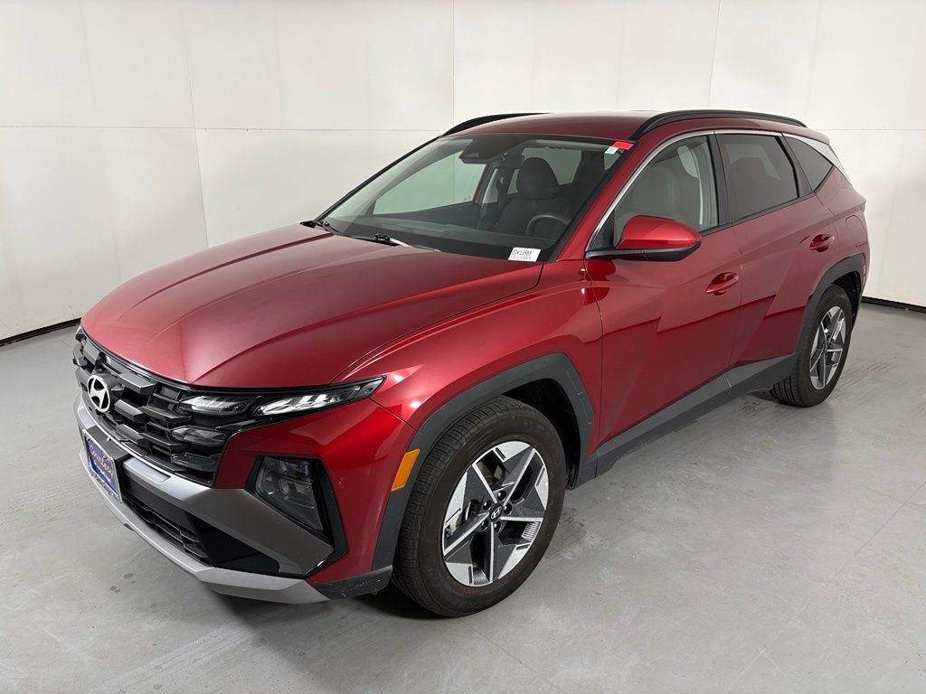 Used 2025 Hyundai Tucson SEL FWD image 4