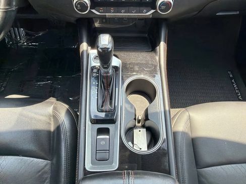 Used 2023 Nissan Altima 2.5 SR w/ SR Premium Package AWD/4WD image 30