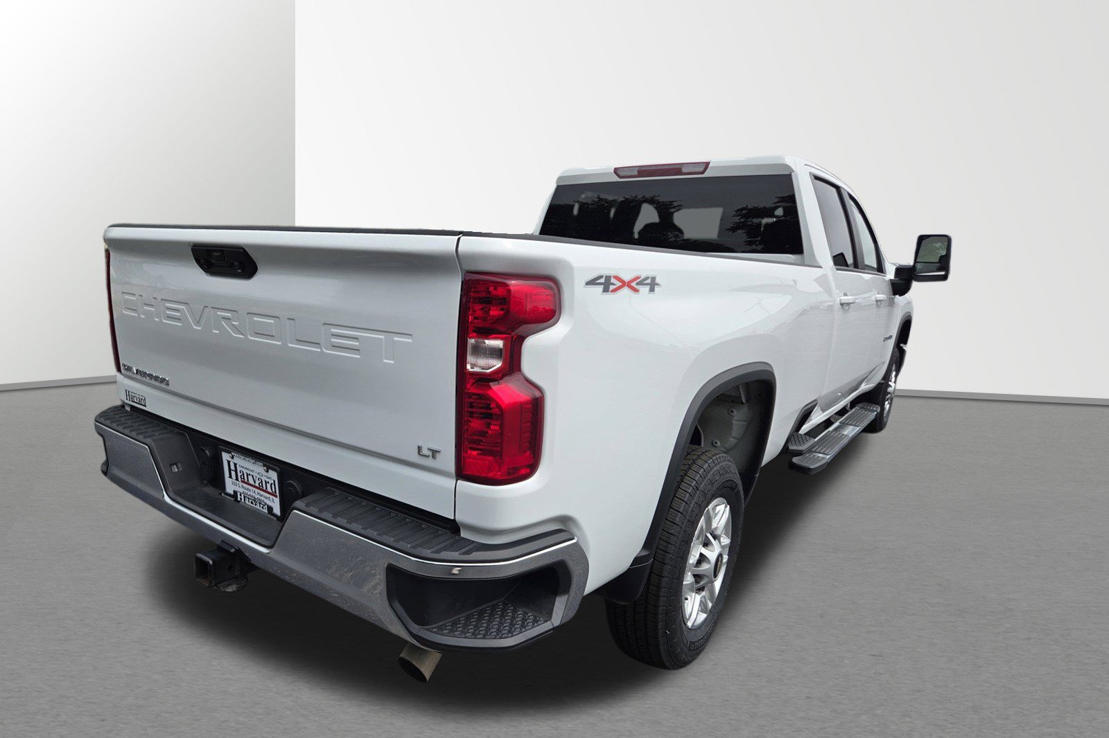 Used 2025 Chevrolet Silverado 2500 LT w/ Convenience Package AWD/4WD image 4