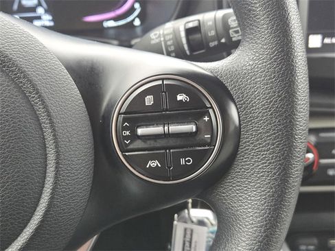 Certified 2023 Kia Soul LX w/ LX Technology Package image 22