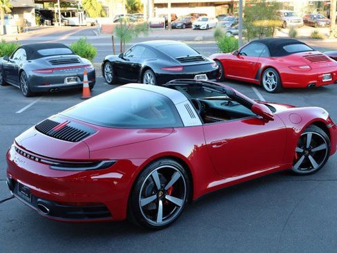 Used 2024 Porsche 911 Targa 4S image 18