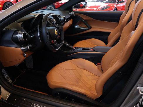 Certified 2022 Ferrari 812 GTS RWD image 4