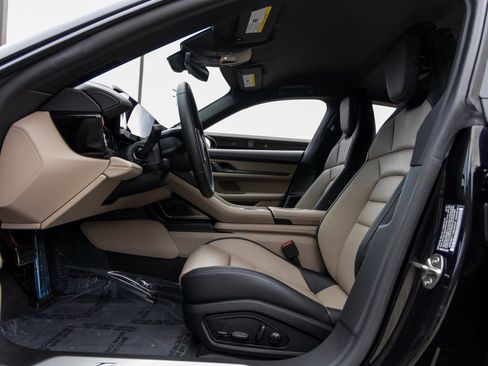 New 2025 Porsche Taycan 4S image 24