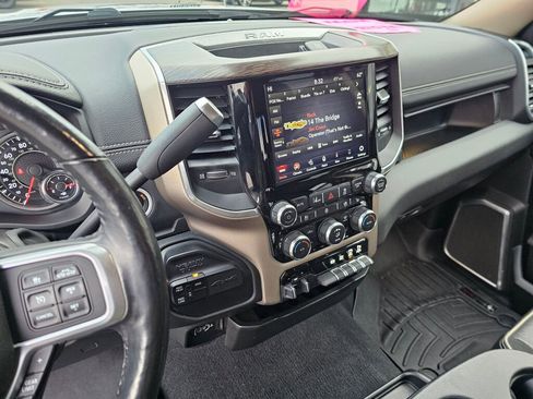 Used 2020 RAM 3500 Laramie image 21