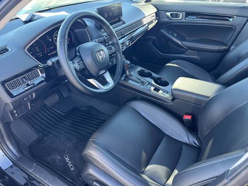 Used 2023 Honda Civic EX-L image 5