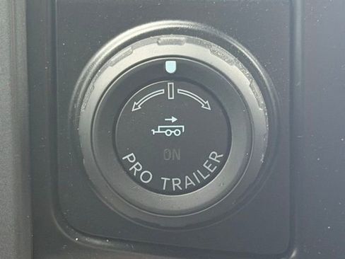 Used 2024 Ford F150 Lariat w/ FX4 Off-Road Package image 12