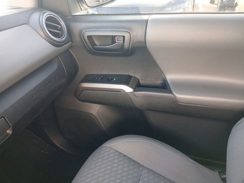 Used 2023 Toyota Tacoma 2WD Double Cab image 14