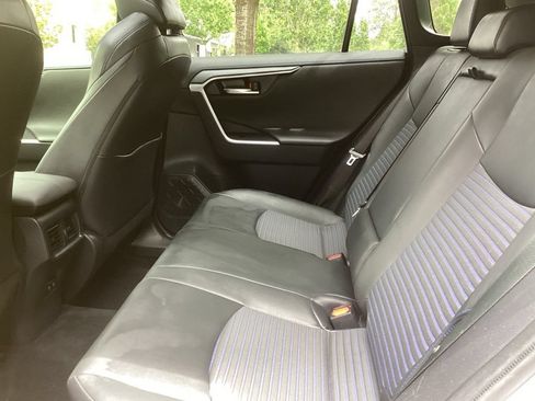 Used 2021 Toyota RAV4 XSE AWD/4WD image 6