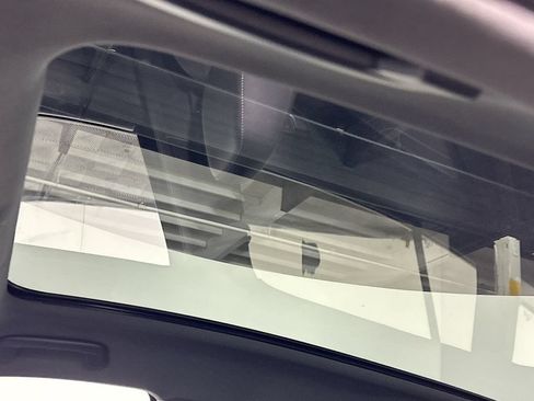 Certified 2023 Volkswagen ID.4 Pro S AWD/4WD image 20