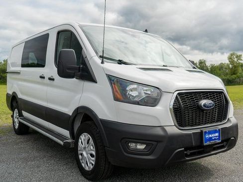 Used 2025 Ford Transit 250 Low Roof w/ Exterior Upgrade Package RWD image 4