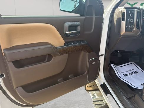 Used 2018 GMC Sierra 1500 Denali AWD/4WD image 47