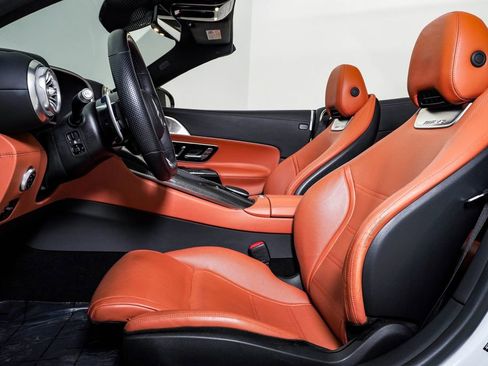 Used 2022 Mercedes-Benz SL 63 AMG 4MATIC image 22