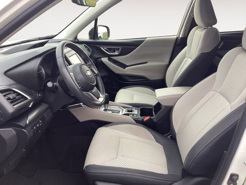 Certified 2024 Subaru Forester Premium image 9