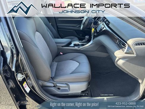 Used 2019 Toyota Camry LE image 26