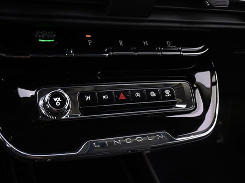 New 2026 Lincoln Corsair Premiere image 29