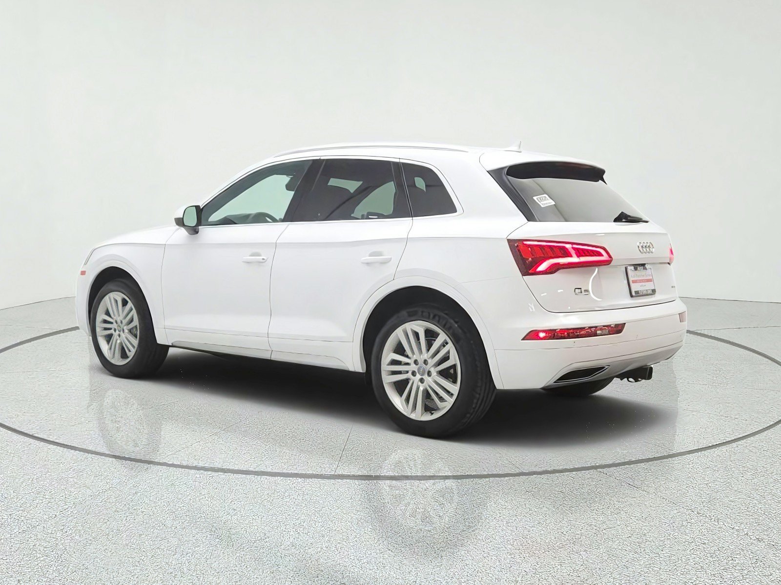 Used 2019 Audi Q5 2.0T Premium Plus w/ Premium Plus Package AWD/4WD image 8