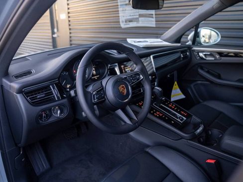 New 2026 Porsche Macan S AWD/4WD image 4