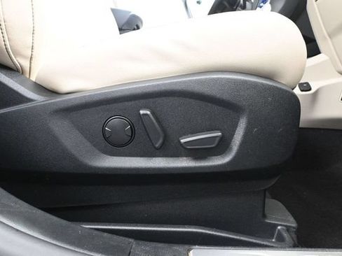 Used 2021 Ford Edge Titanium w/ Equipment Group 301A AWD/4WD image 45