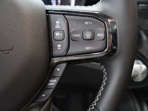 Used 2026 RAM 1500 Limited AWD/4WD image 14