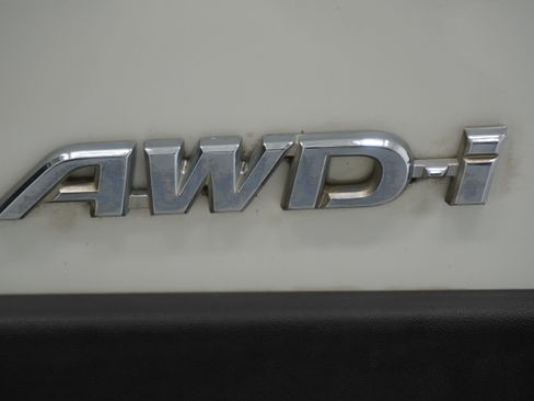 Used 2016 Toyota RAV4 Limited w/ Advanced Technology Package AWD/4WD image 7