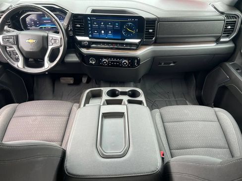 Used 2023 Chevrolet Silverado 1500 LT w/ Protection Package AWD/4WD image 16