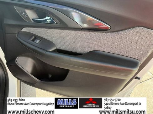 Used 2023 Chevrolet TrailBlazer LT FWD image 28