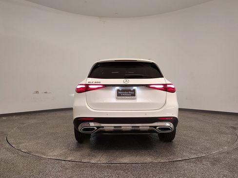 Used 2025 Mercedes-Benz GLC 300 image 10