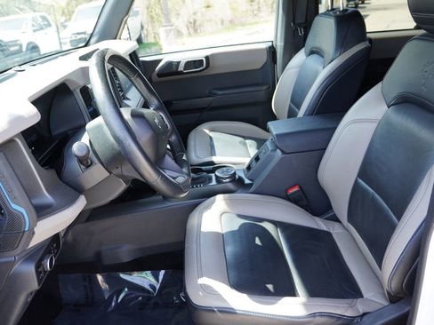 Used 2024 Ford Bronco Wildtrak AWD/4WD image 17