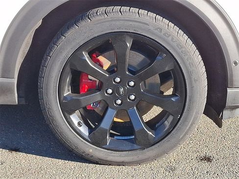 Certified 2020 Ford Explorer ST w/ ST Street Pack image 8